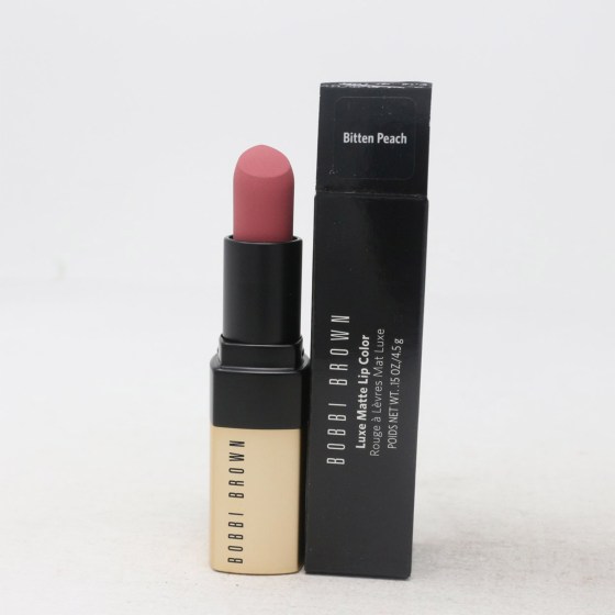 Lipstick 32 a